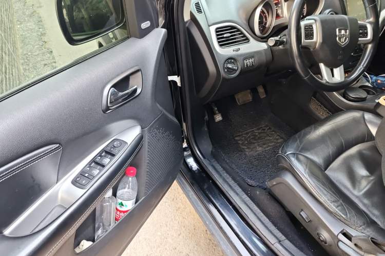 Used Dodge Journey 2015 2.0TD Four-Wheel Drive Luxury Edition