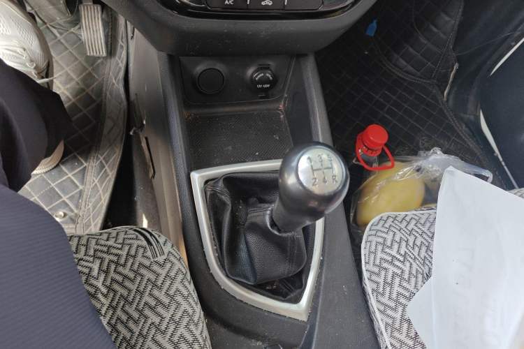 Used CHANGAN KAICHENG Ounuo S 
