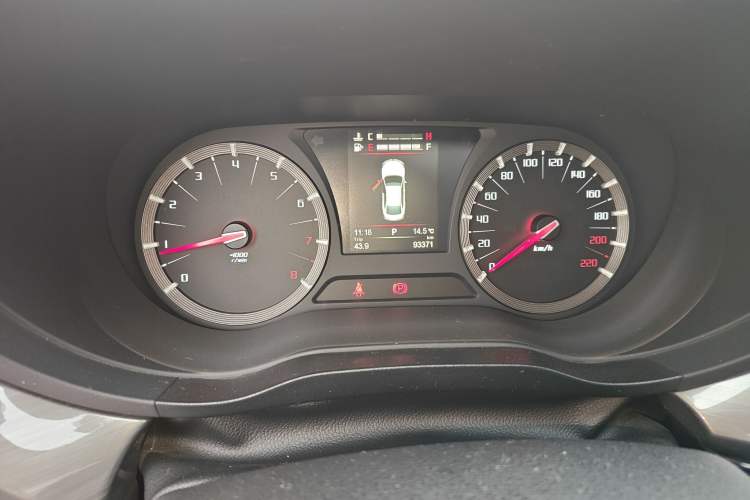 Used GAC Trumpchi GA6 2016 235T DCT Luxury Edition Odometer Close Up