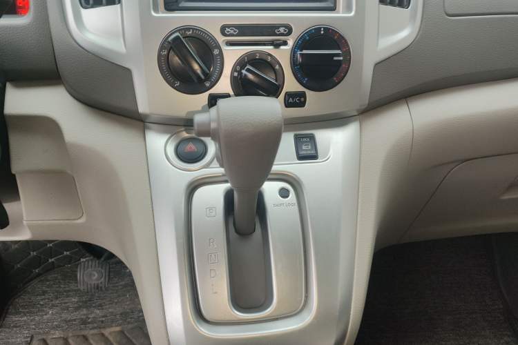 Used Nissan NV200 2018 1.6L CVT Luxury Model