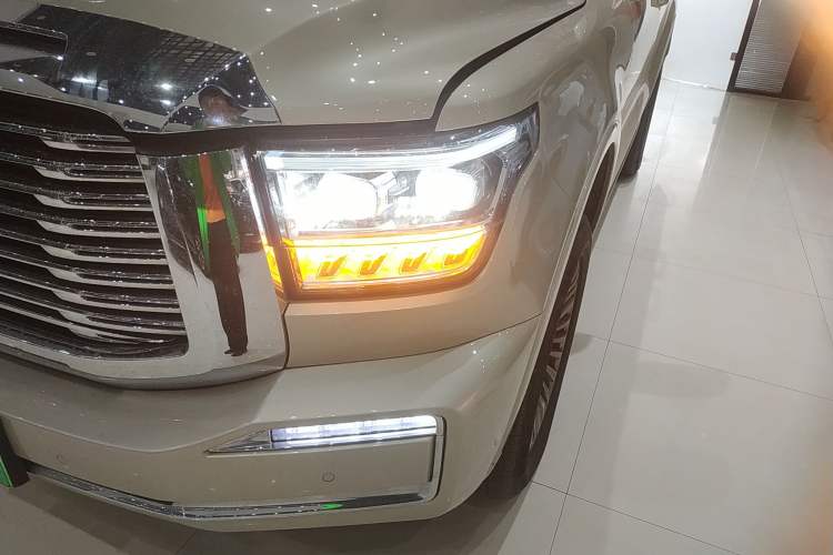 Used Tank 500 New Energy 2024 Hi4-T Left Front Headlight