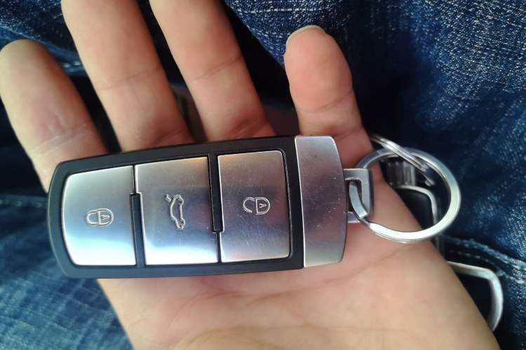 Used Volkswagen Magotan 2012 Revised 1.4 TSI Comfort Version Vehicle Key