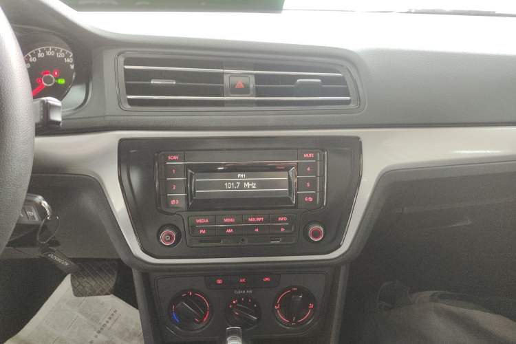 Used Volkswagen Lavida 2019 Lavida Start 1.5L Automatic Trendy Version China VI Standard