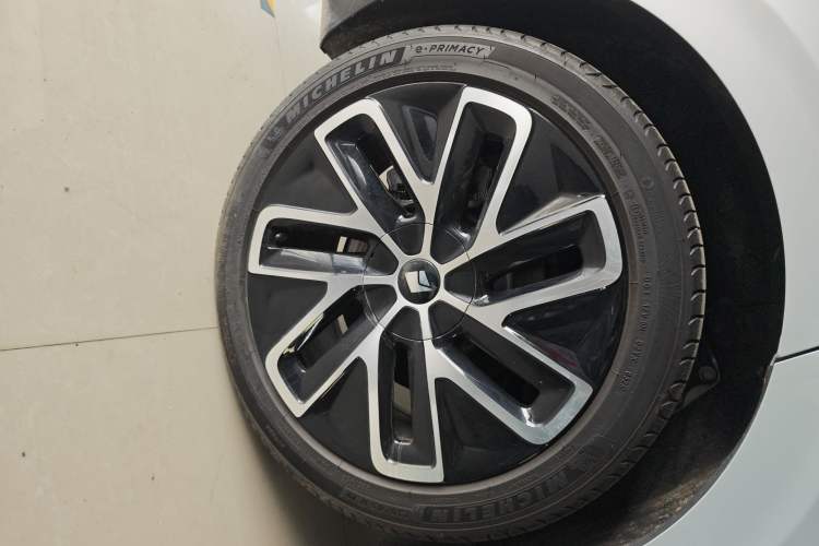 Used Baojun Enjoy 2025 Plug-in Hybrid 140km Luxury Edition