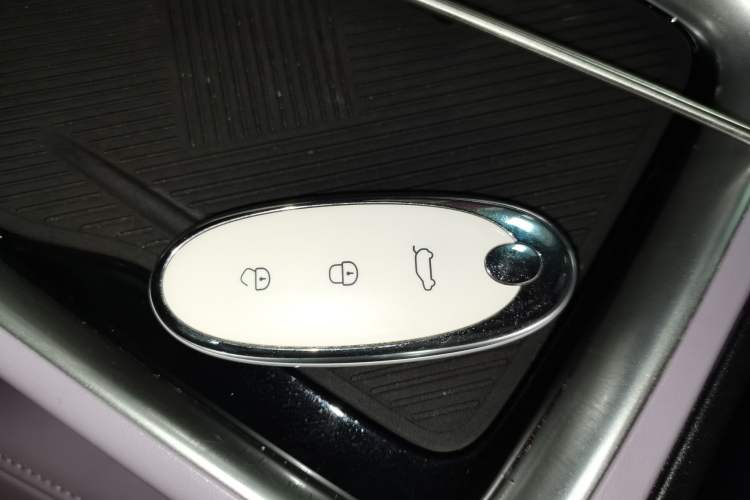 Used Dongfeng NAMMI 01 2024 New Edition 430 Plus Smart+
