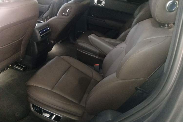 Used Li Auto L8 2023 Max model