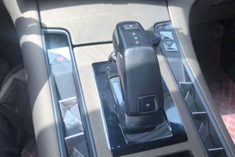 Used DS 7 2018 35THP Bastille Edition
