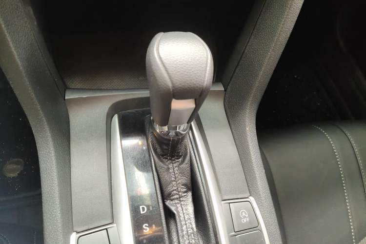 Used Honda Civic 2016 180TURBO CVT Comfort Version