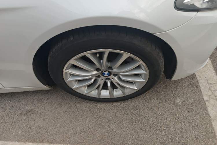 Used BMW 5 Series 2017 525Li Luxury Design Package
