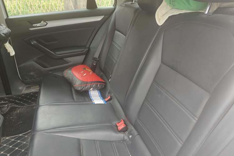 Used Volkswagen Lamando 2021 230TSI DSG Fashion Edition Left Rear Seat