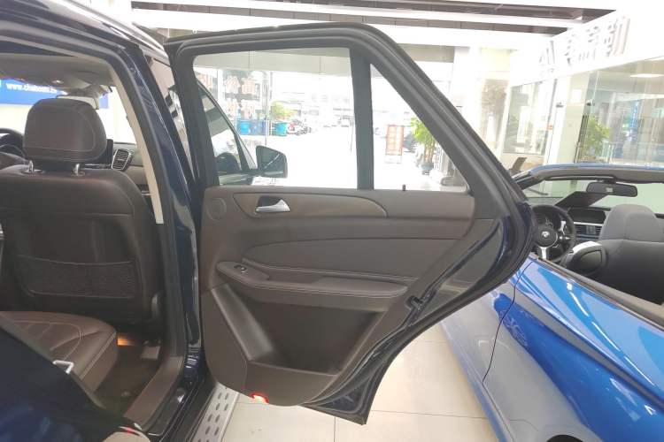 Used Mercedes-Benz GLE 2017 GLE 320 4MATIC Dynamic Model
