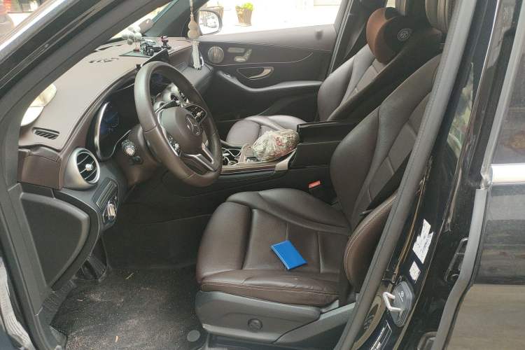 Used Mercedes-Benz GLC 2020 Facelift GLC 300 L 4MATIC Dynamic Edition