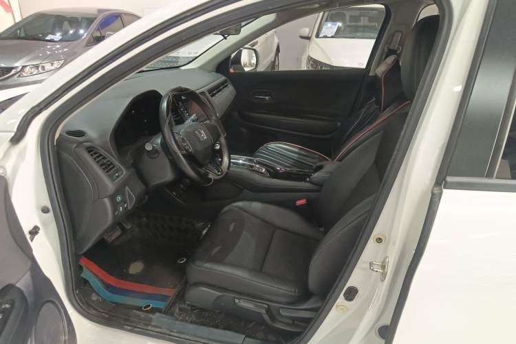 Used Honda Vezel 2020 1.5L CVT Pioneer Edition