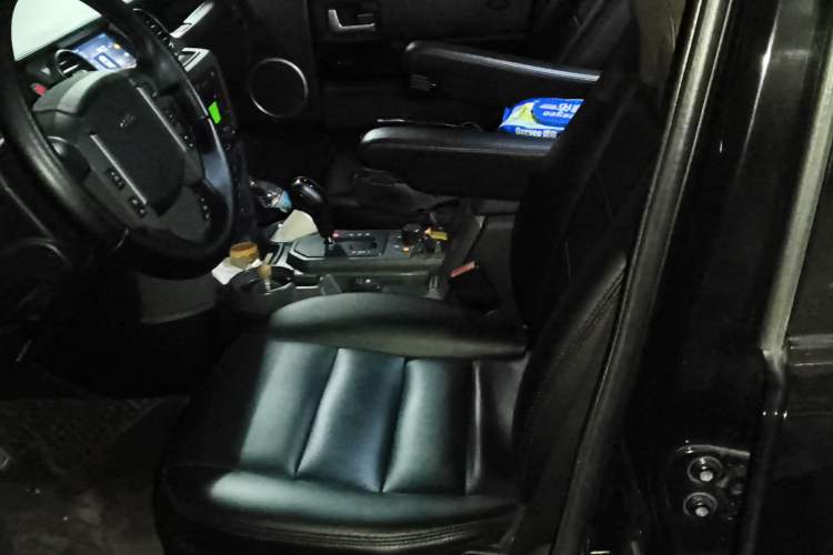 Used Land Rover Discovery 2005 4.0 SC V6 HSE Left Front Seat