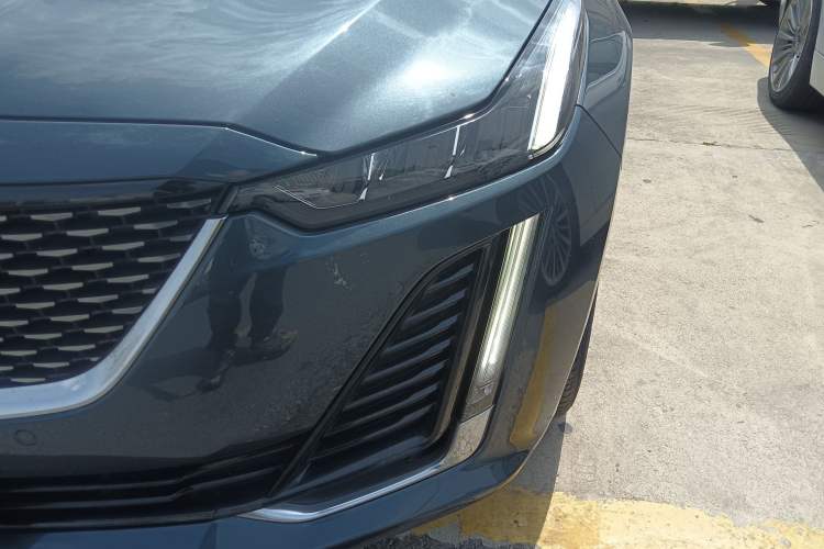 Used Cadillac CT5 2022 28T Luxury Version (Standard Edition) Left Front Headlight