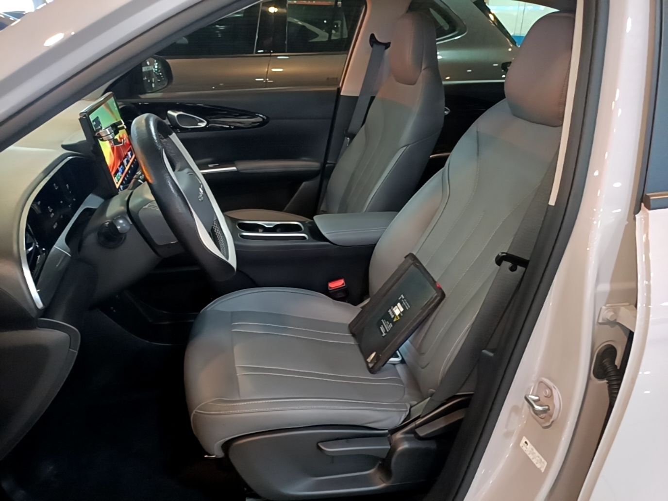Geely Galaxy Geome 2026 Model 410km Freedom Edition — снимка 17