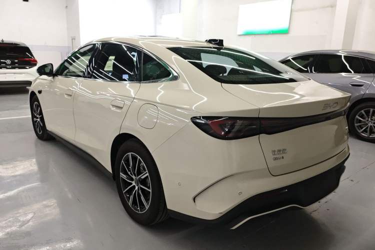 Used BYD Seal 06 New Energy 2025 DM-i Smart Drive 120KM Prestige Model
