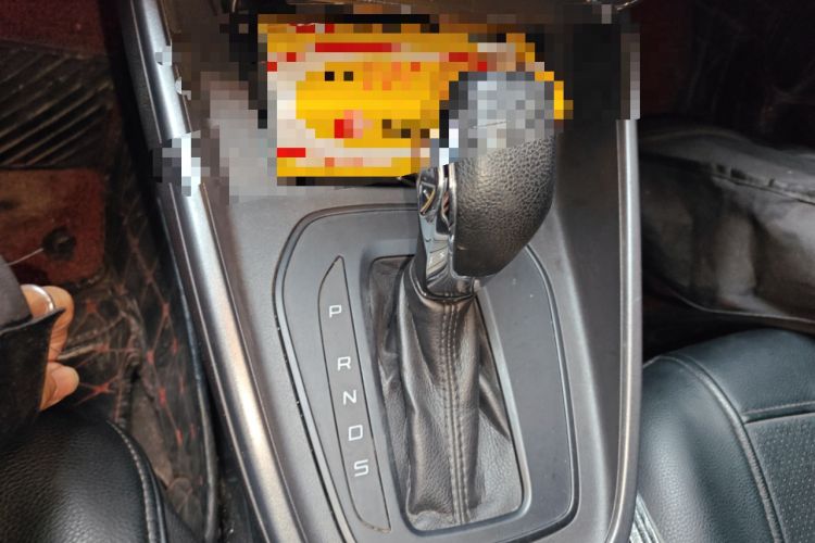 Used Ford Escort 2019 Revised 1.5L Automatic ZhiXiang Version (Tire Pressure Monitoring) China VI Standard Gear Lever
