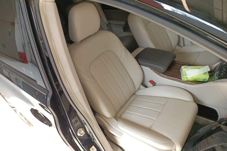 Used GAC Trumpchi M8 2018 320T Luxury Edition
