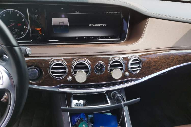 Used Mercedes-Benz S-Class 2014 S 320 L Business Model Audio And AC Panel