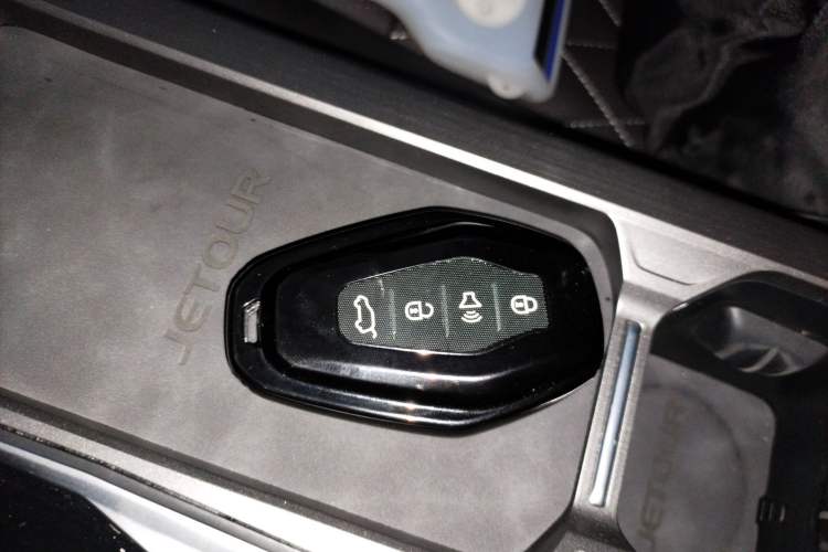 Used JETOUR X70 PLUS 2024 Champion Edition 1.5T DCT Champion MAX+ 5-seater