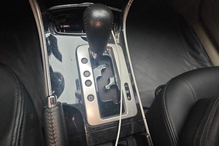 Used Mazda 6 2012 2.0L Automatic Fashion Edition Gear Lever