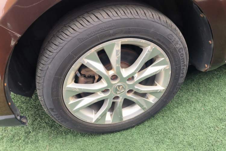 Used Baojun 730 2016 Revised 1.5L Manual Standard Version 7 Seats China V Emission Standard