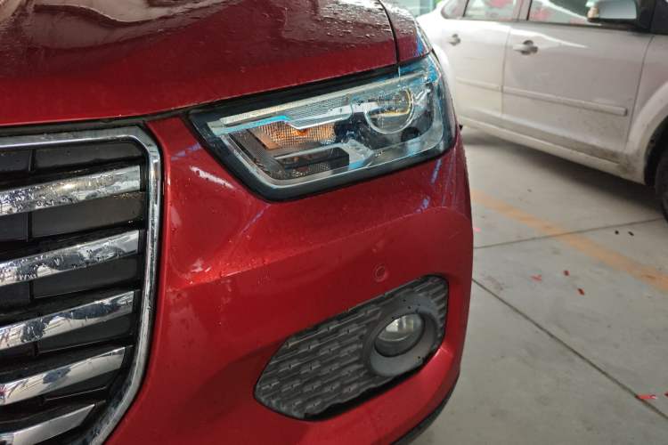 Used Haval H2s 2017 Red-Label 1.5T Dual-Clutch Luxury Model
