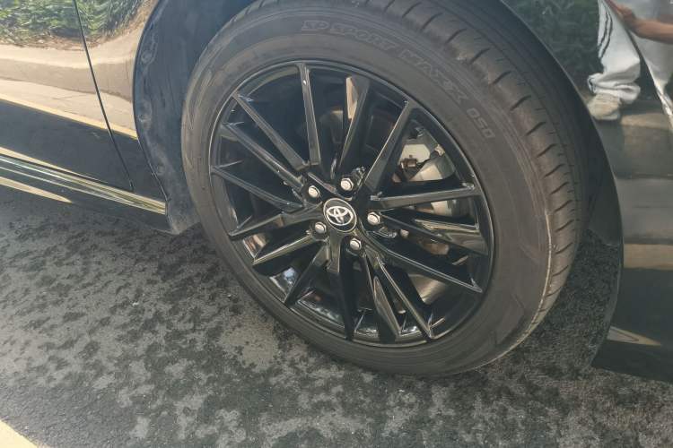 Used Toyota Camry 2023 2.5S Knight Edition Right Front Wheel Hub