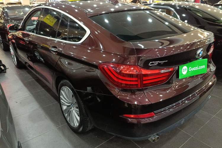 Used BMW 5 Series GT 2014 535i Luxury Edition