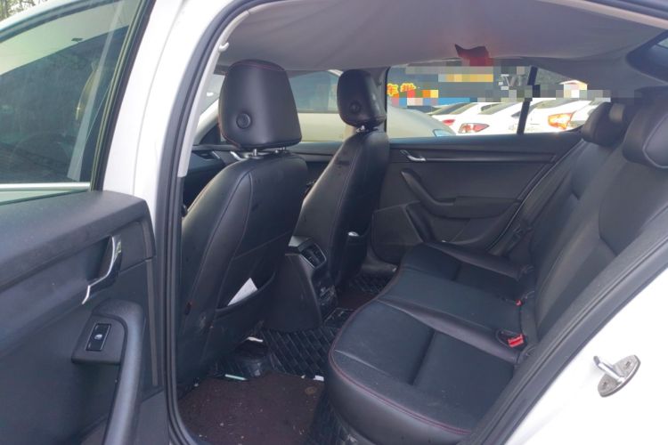 Used Skoda Octavia 2017 Classic Model 1.6L Automatic Comfort Edition Left Rear Seat