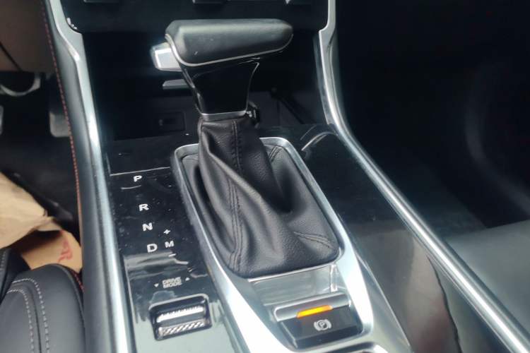 Used Changan CS75 2021 Honor Million Edition 280T DCT Luxury Model