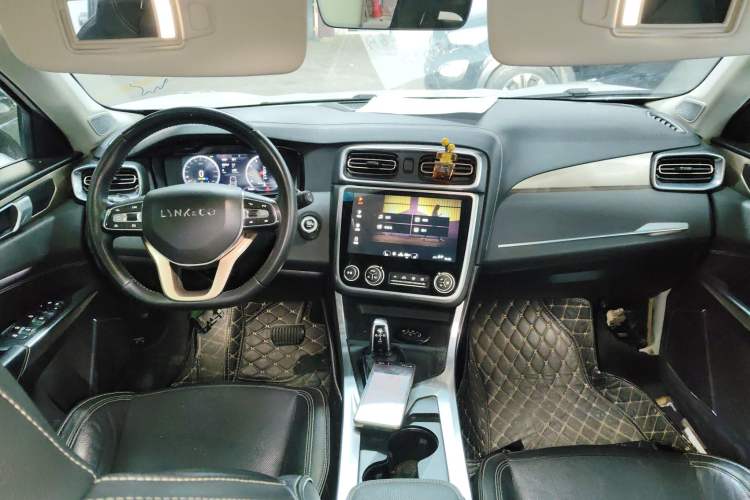 Used Lynk & Co 01 2017 2.0T Two-Wheel Drive Pro Edition