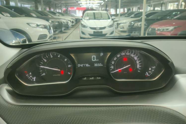 Used Peugeot 2008 2014 1.6L Automatic Fashion Edition Instrument Cluster