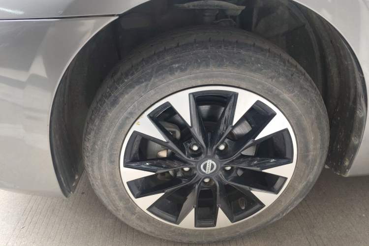 Used Nissan Sylphy 2021 Classic 1.6XE CVT Comfort Edition Exterior 4