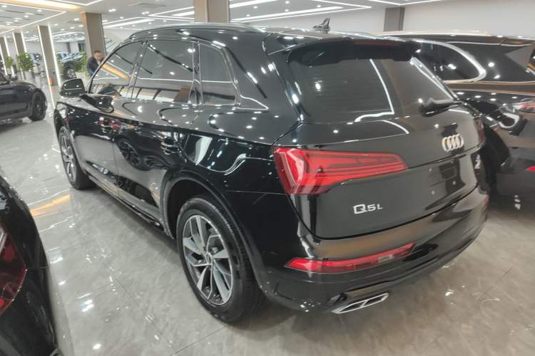 Used Audi Q5L 2023 40T Luxury Dynamic Model