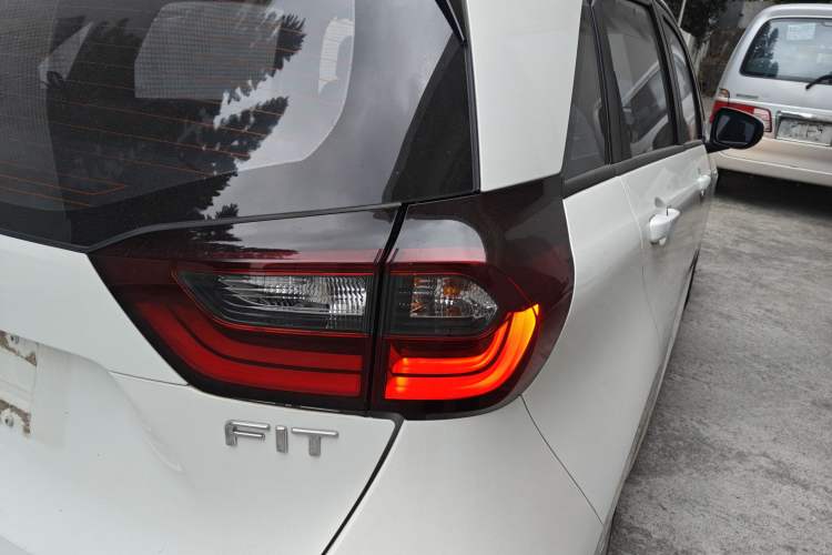 Used Honda Fit 2021 1.5L CVT Trend Edition