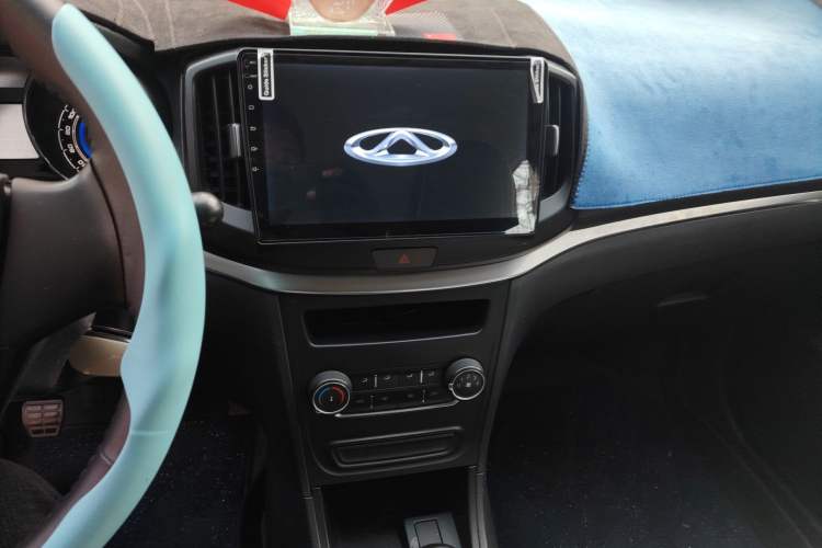 Used Cowin E3 2018 1.5L Manual Luxury Model