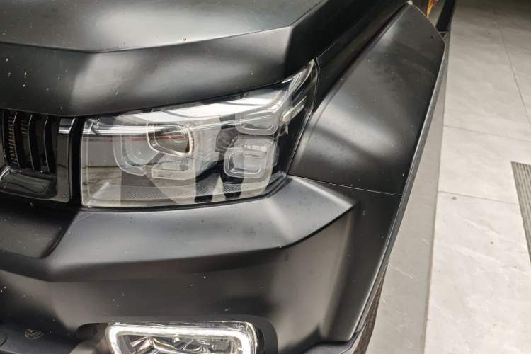 Used BAIC Off-Road BJ40 2023 2.0D Automatic Four-Wheel Drive Blade Hero Edition Adventurer Type
