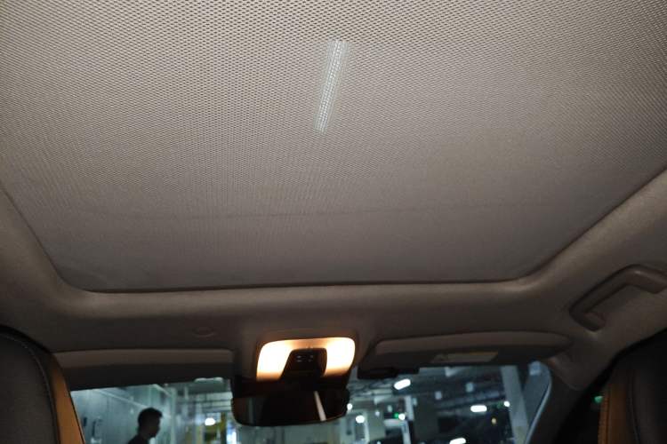 Used Volvo XC60 2017 T5 AWD Smart Upgrade Edition Headliner