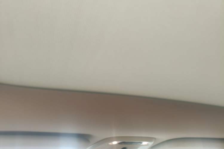 Used Volvo V40 2017 T3 Zhiyi Edition Headliner