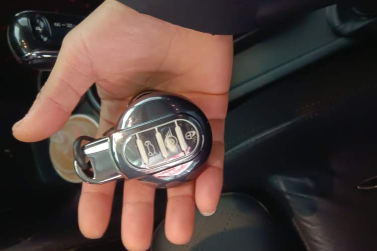 Used MINI MINI 2019 1.5T COOPER Artist Five-Door Edition
