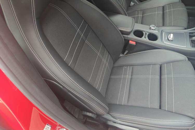 Used Mercedes-Benz A-Class 2016 A 200 Fashion Model