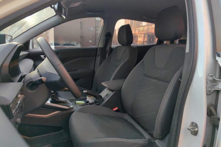 Used Wuling Alvez 2023 1.5L CVT Comfort Edition Left Front Seat