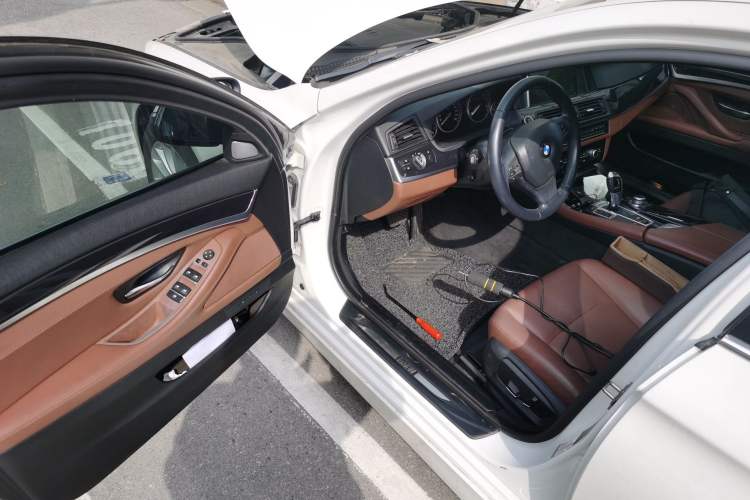 Used BMW 5 Series 2017 520Li Elegant Edition
