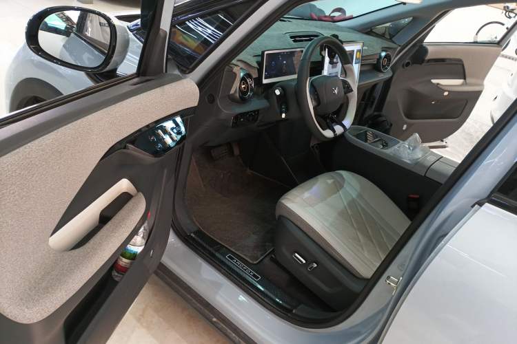 Used ARCFOX Kaola 2023 Family Edition
