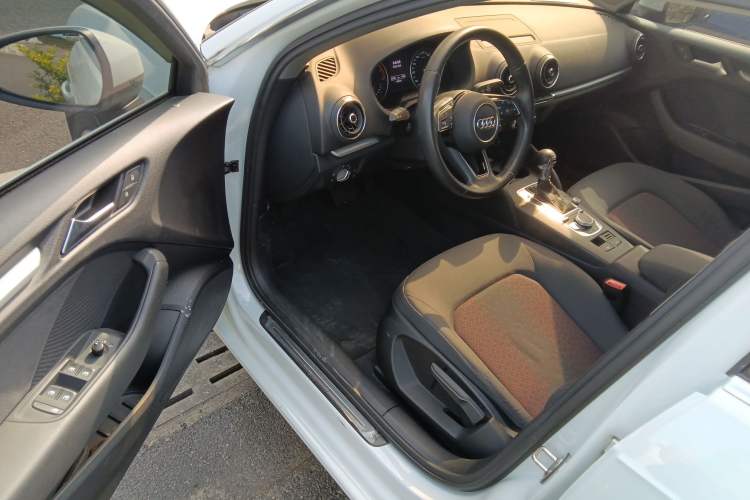 Used Audi A3 2018 30th Anniversary Edition Sportback 35 TFSI Ambition Model Driver Seat