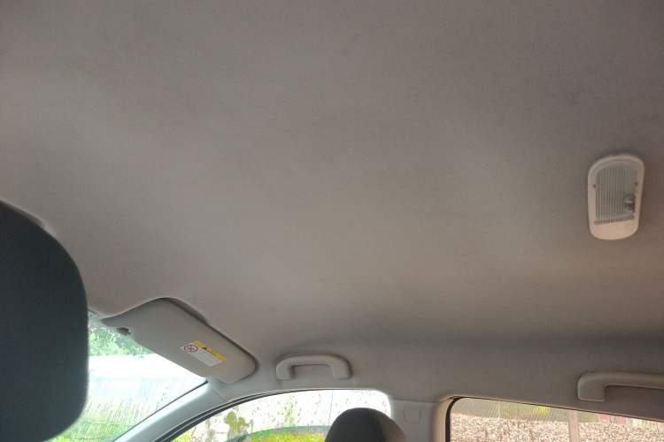 Used Venucia T70 2016 1.6L Manual Ruixing Edition
