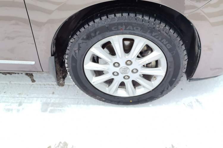 Used Buick GL8 2011 3.0L GT Luxury Business Haoya Edition