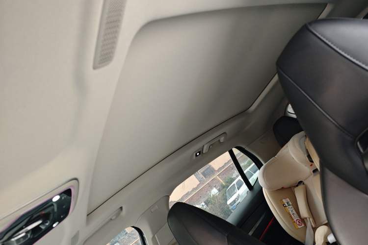 Used Lynk & Co 01 2021 2.0TD Two-Wheel-Drive Pro Trim